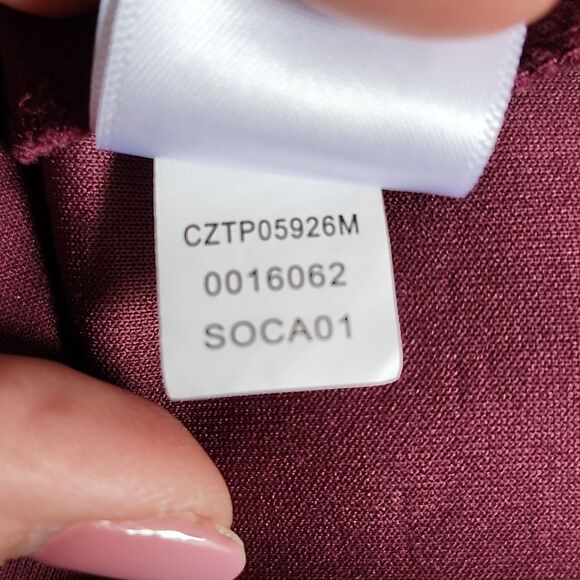 Cable & Gauge Studio Incredibly Soft Maroon High Turtleneck Sweatshirt, S - Picture 6 of 6